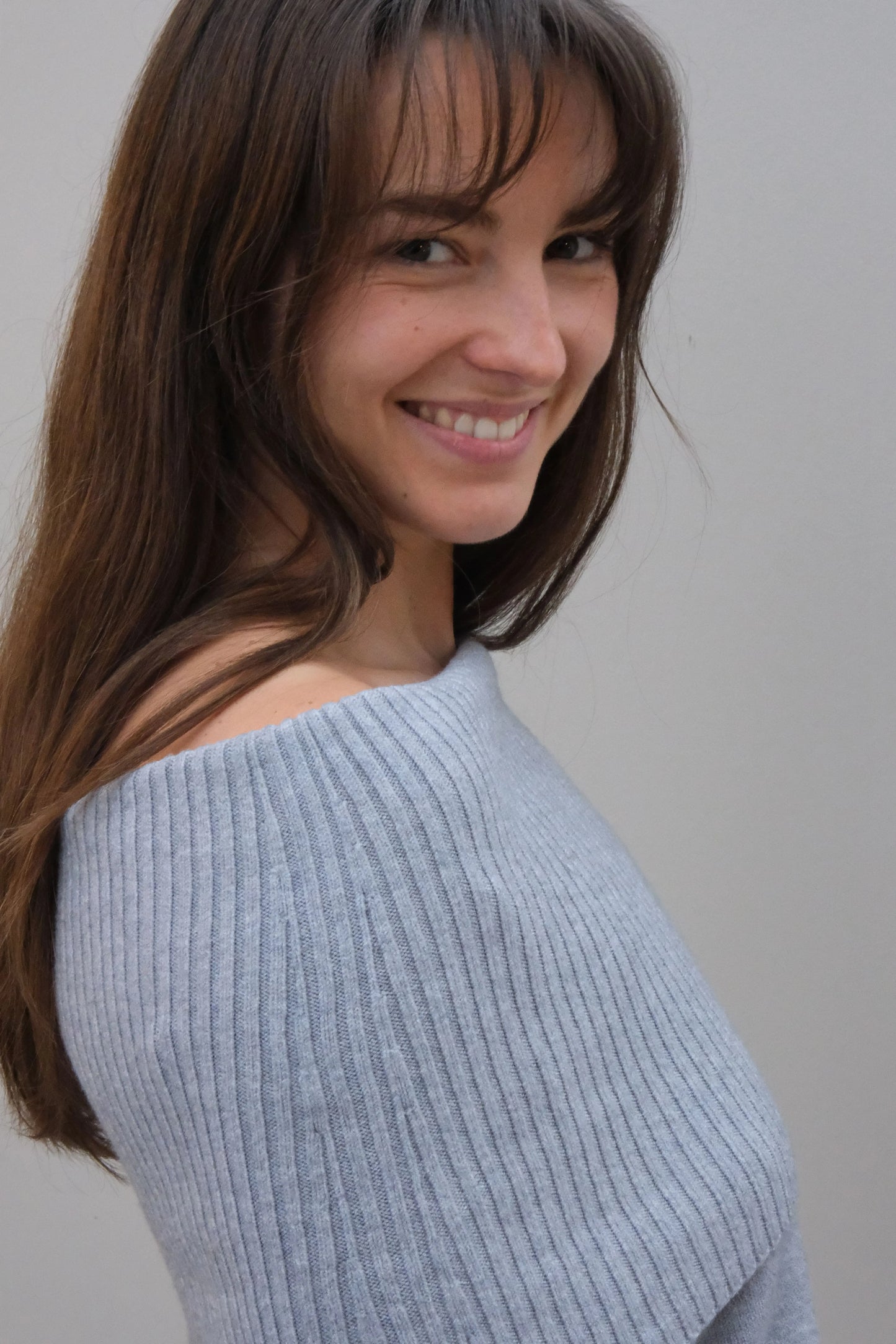 LOLA OFF SHOULDER JUMPER - GREY J'AIME