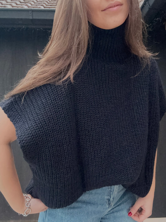 SLEEVELESS KNIT DARK BLUE