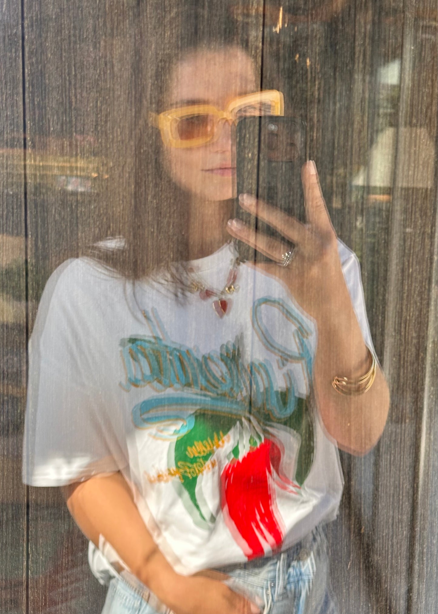 GRAPHIC SPICE TEE
