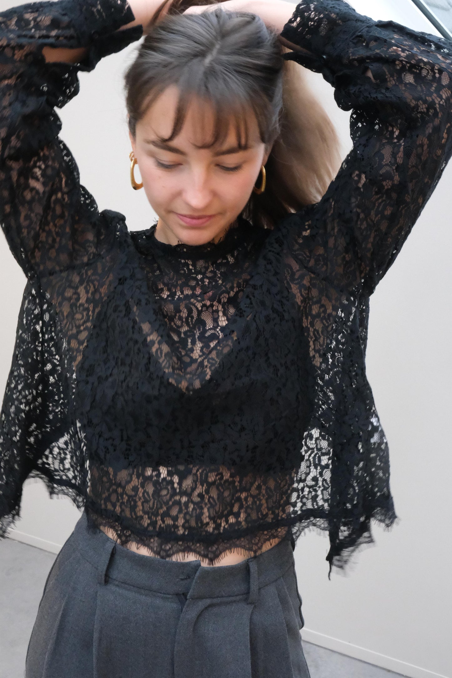 FIONA LACE BLOUSE
