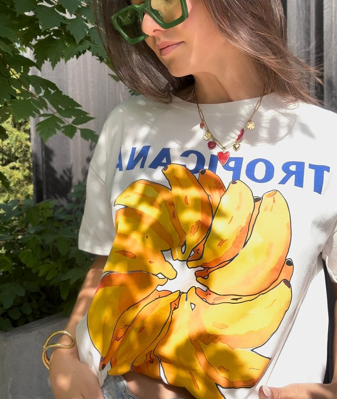 GRAPHIC TEE TROPICANA