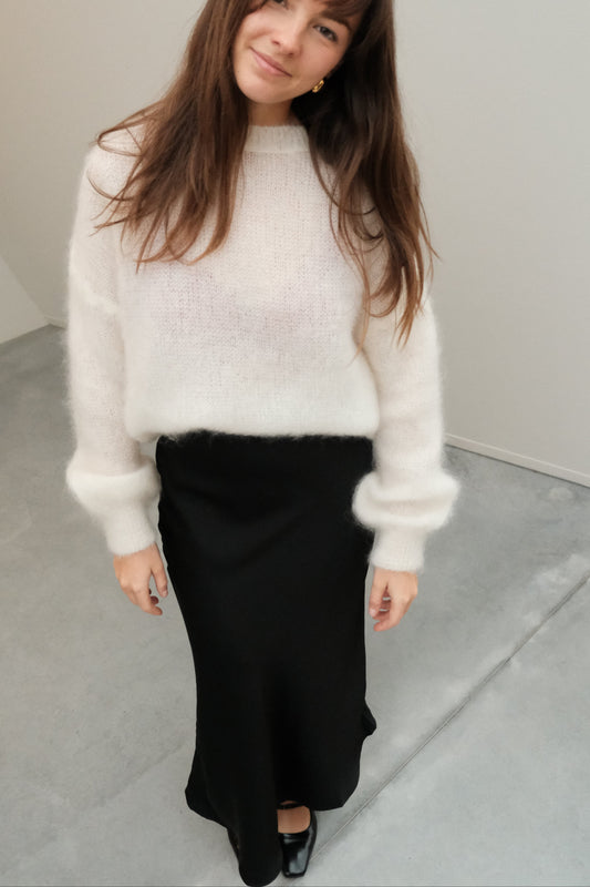 LUANA SATIN SKIRT BLACK