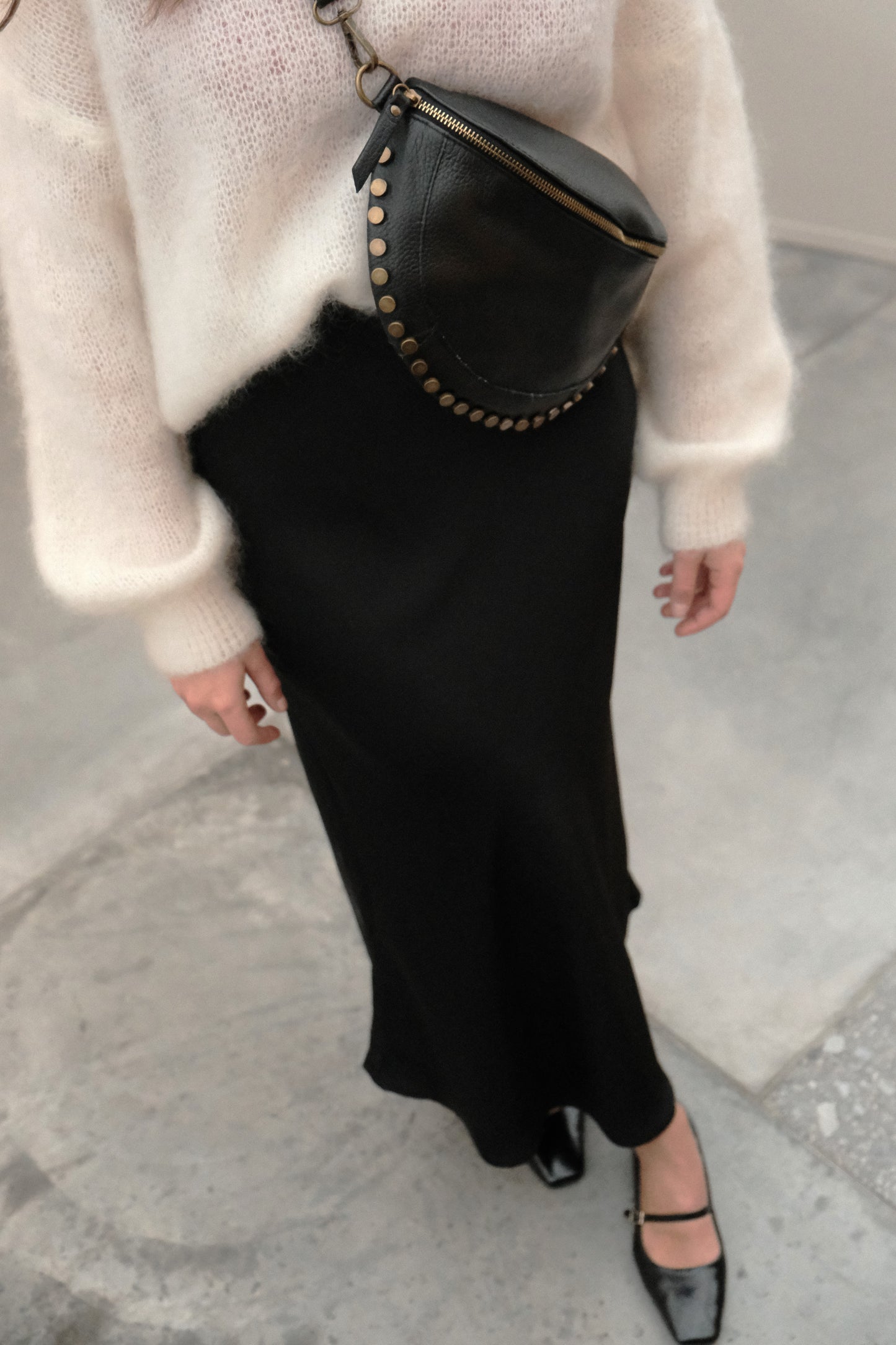 LUANA SATIN SKIRT BLACK